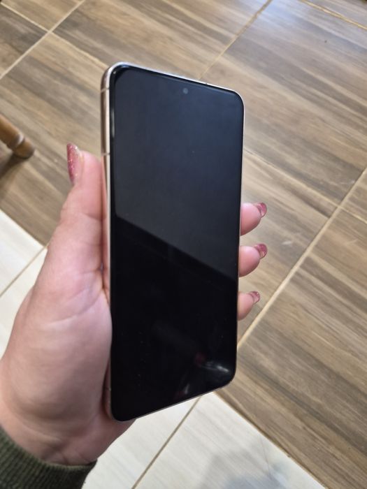 Telefon Samsung S 22