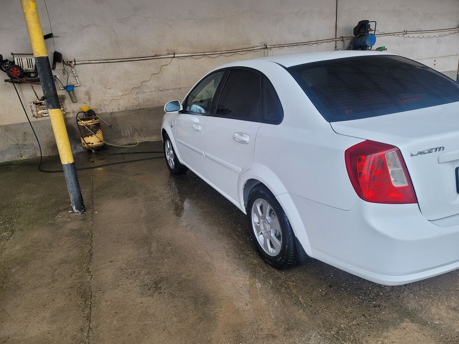 Автомобиль в хорошем состоянии