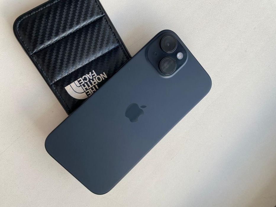 Айфон 15 продаеьса