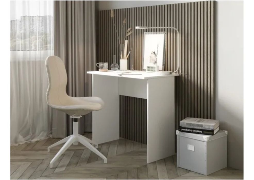 Письменный стол белый