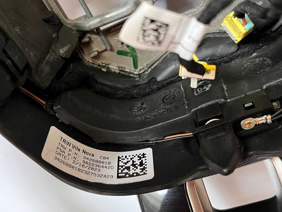 Оригинален кожен Мулти волан Citroen C5 Aircross Ситроен Ц5 Еъркрос