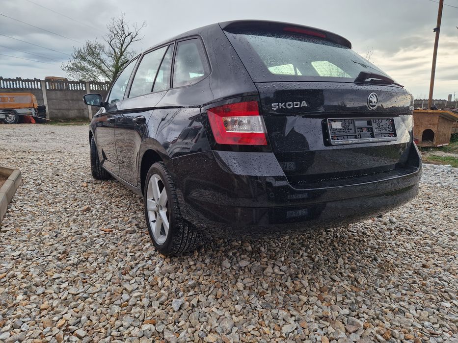 SKODA Fabia 2015 — imagine 9