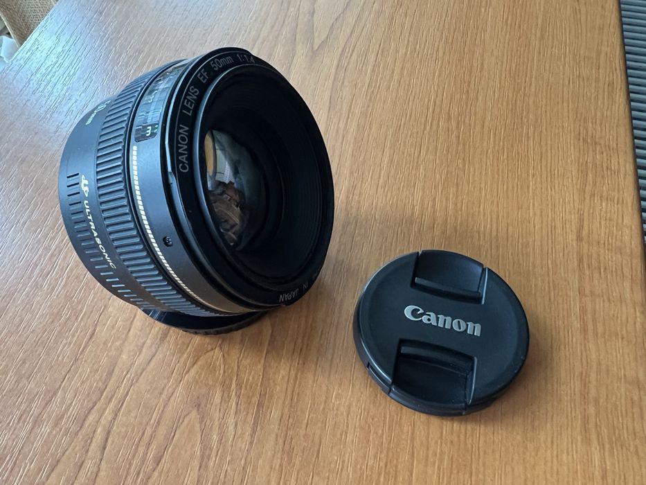 Canon EF 50mm f 1.4 USM