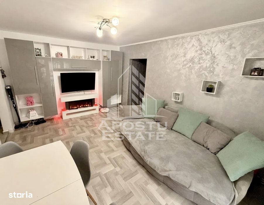 Apartament cu 3 camere de vanzare, etajul 2, zona Odobescu, Timisoara