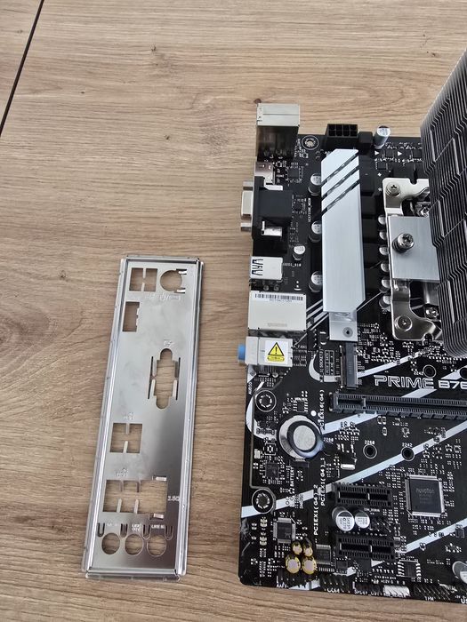 Kit i5 14400F + Placă de bază B760m-k DDR5 + cooler