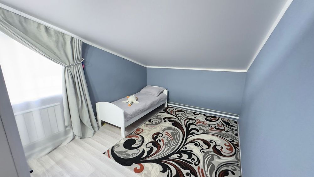 Продам 2 дома на одном участке