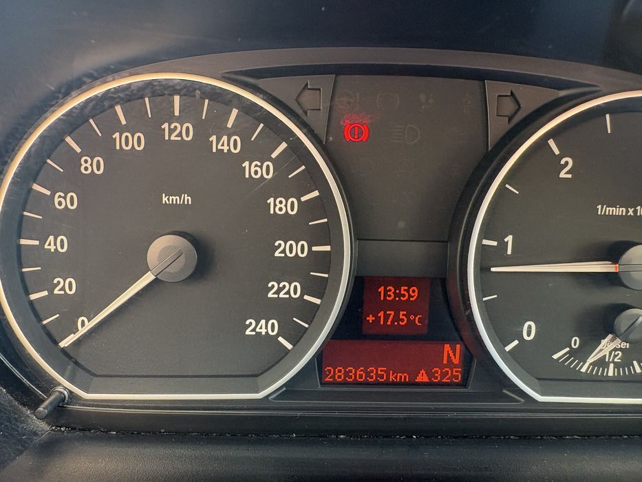 BMW Seria 1 2010 — imagine 3