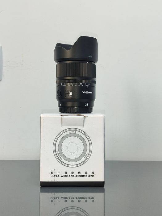 Объектив Yongnou 11;23;56mm f1.4 sony aps-c