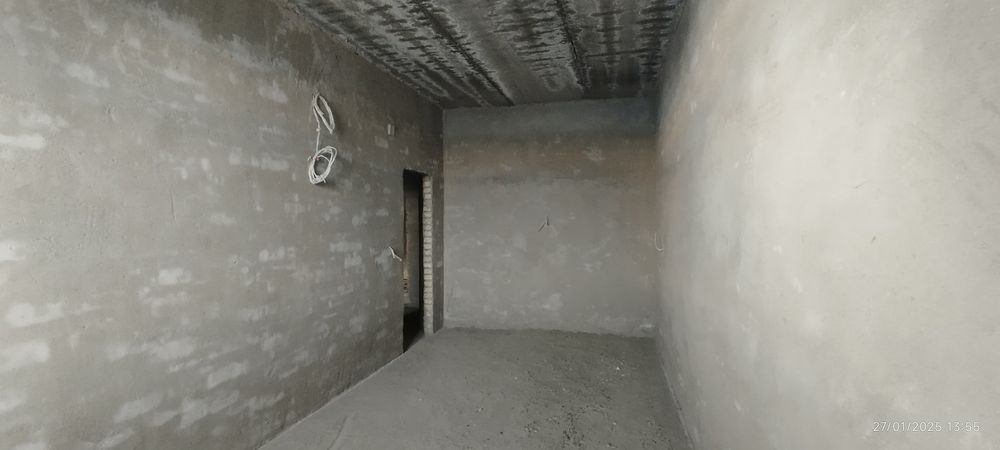 Buxoro shaharda 2 xonalik uy sotiladi