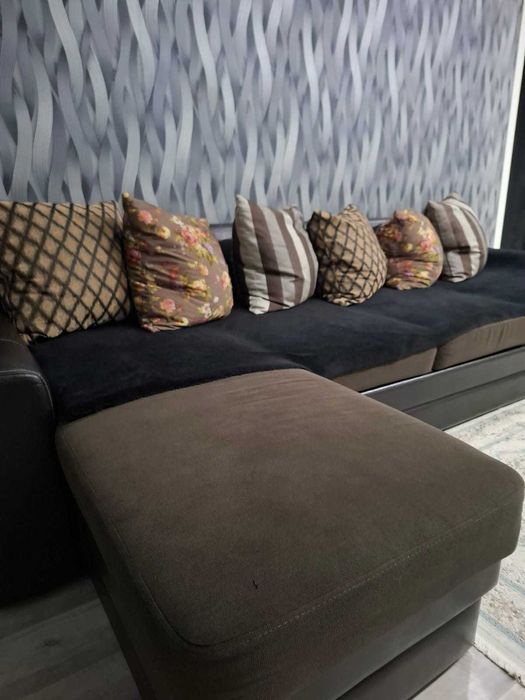 Диван в б/у в хорошем состоянии