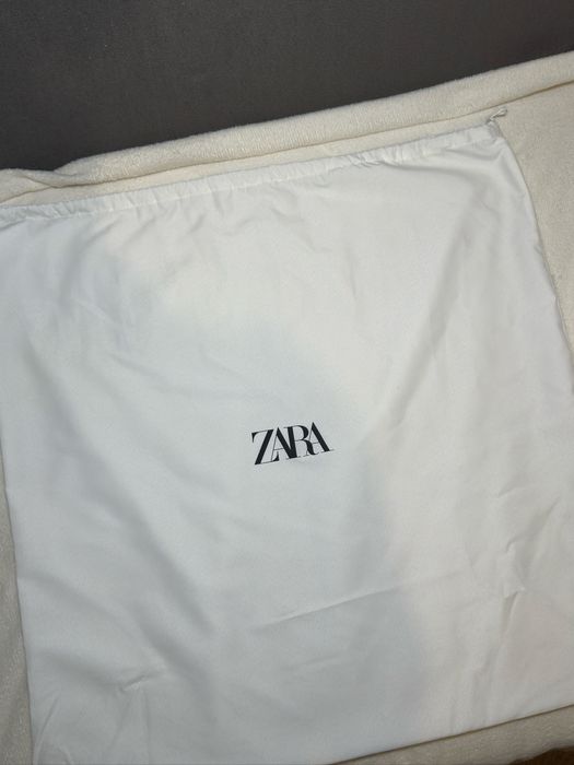 Ghete Chelsea de la Zara