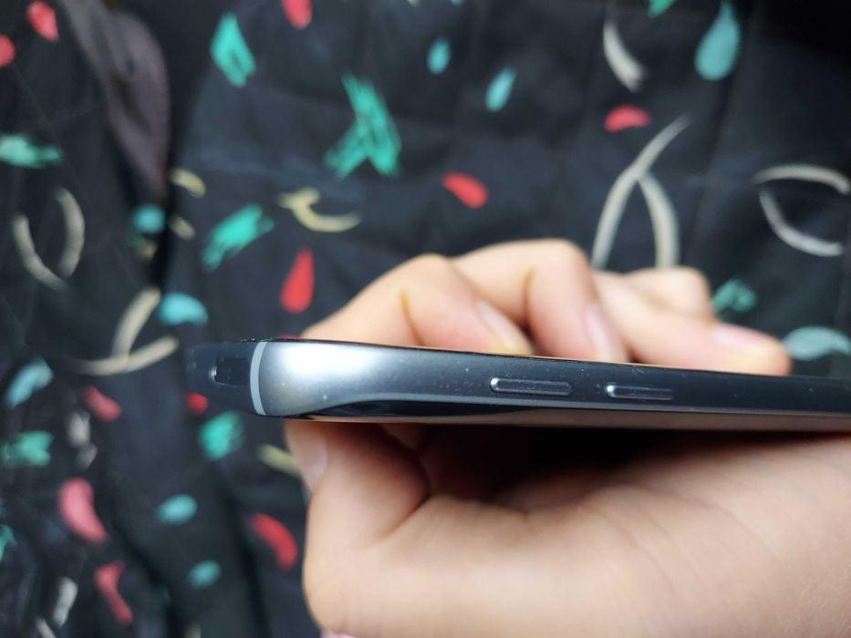 Samsung Galaxy S7  неработещ за части