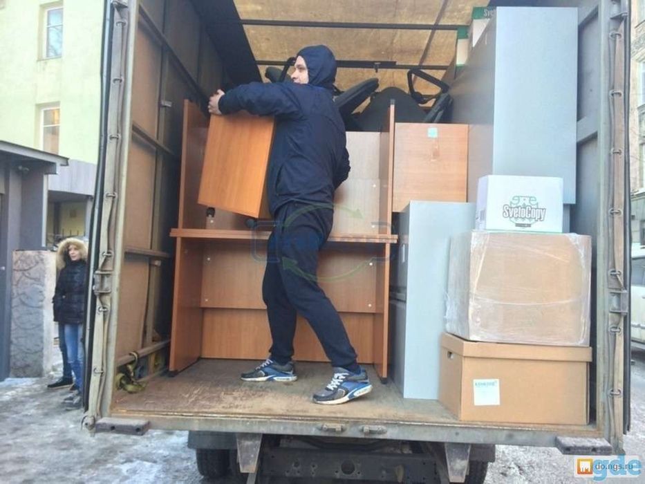 Грузчики  не дорого кидаю уголь уборка территории