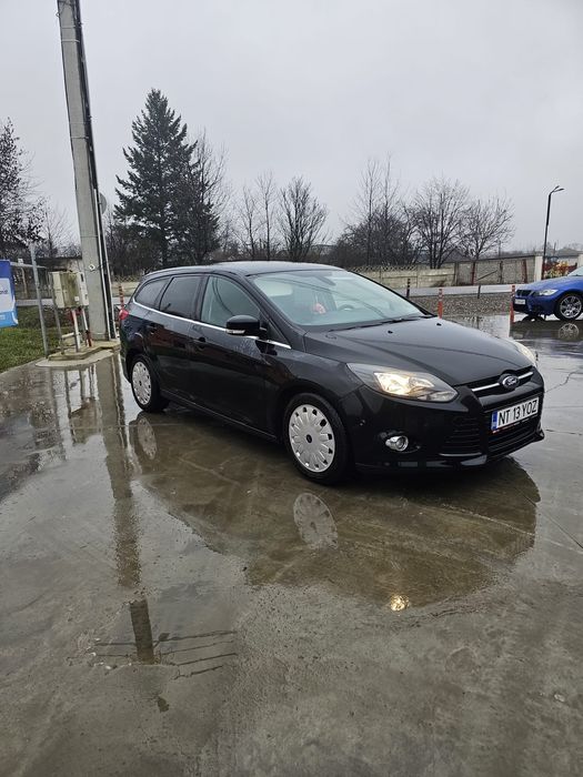 Vand Ford Focus 2013 Titanium