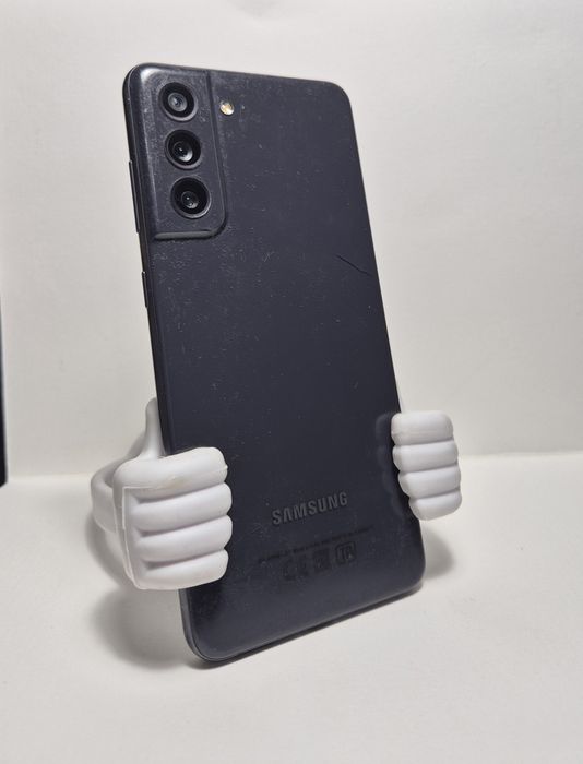 Продам Samsung S21 FE 5G