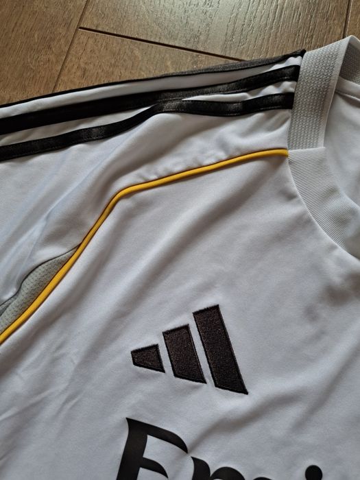 Tricou Adidas Real Madrid CF 2025-2026 home kit