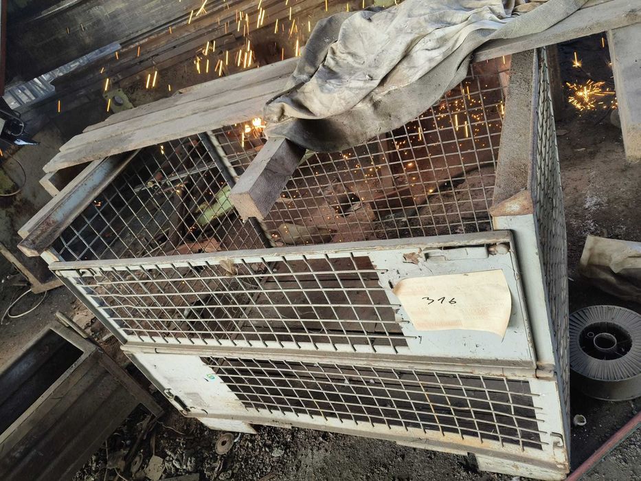 cutie metalica carucior cusca depozitare