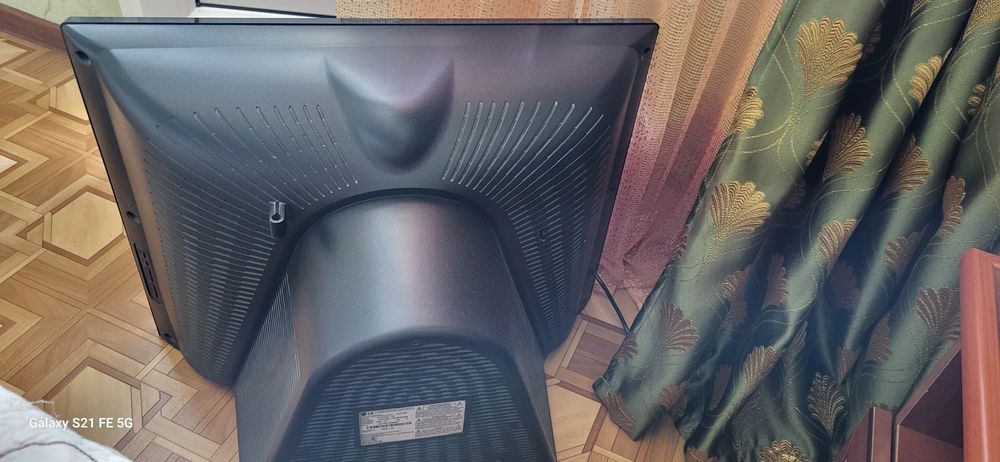 Отдам телевизор, рабочий