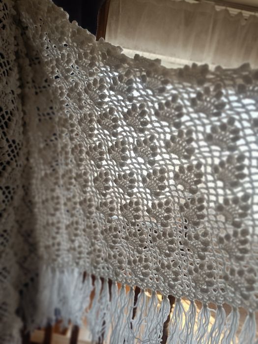 Продам шаль новая