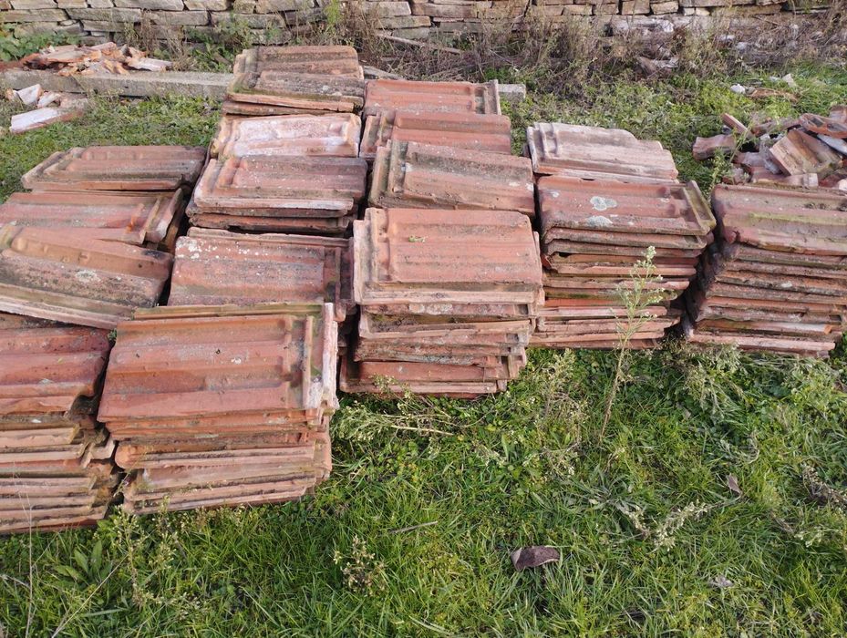 Подарявам керемиди