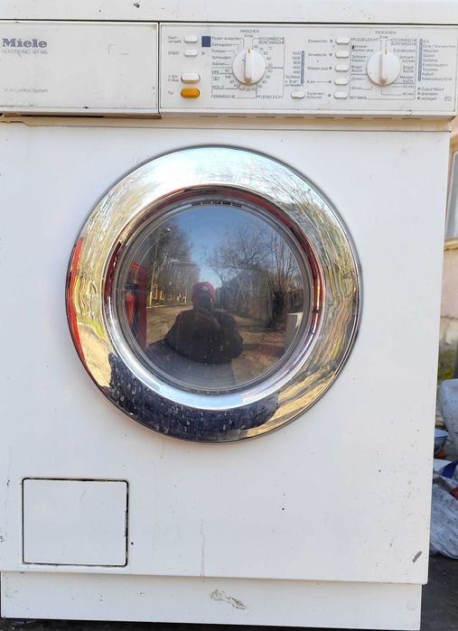 Пералня със сушилня Miele