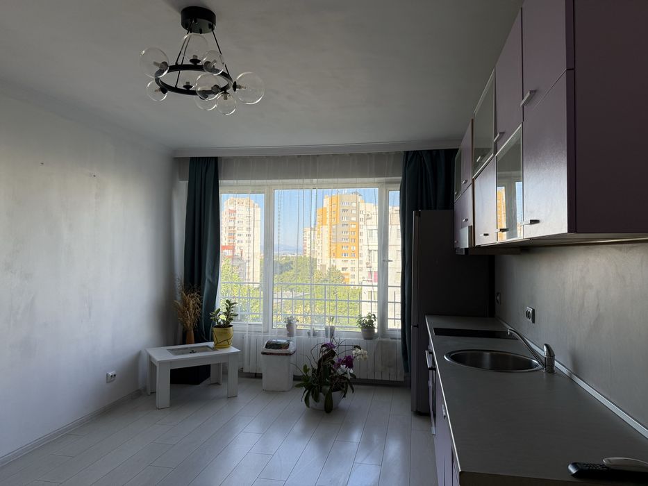 Дава се под наем Тристаен апартамент в София, Слатина - 75 кв.м за 765 € - Снимка #6