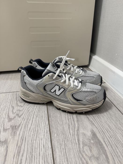 Новые оригинальные New Balance 530