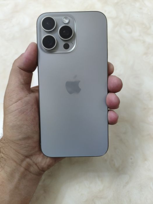 Iphone 15pro max Natural titanium 256GB Ideal