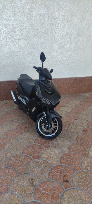 skuter  bezinlii