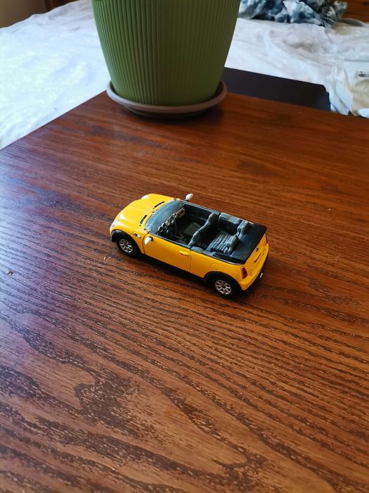 Метални колички Kinsmart Maisto колекционерски