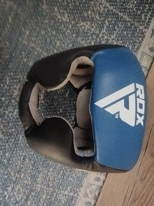 Шлем для бокса б/у