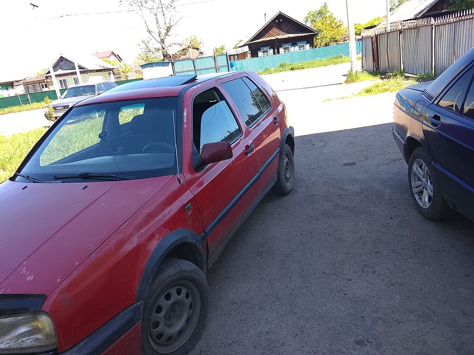 Продам авто фольцвагин б 3