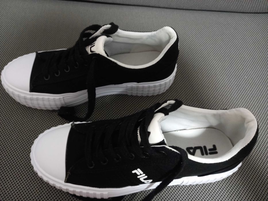 Tenesi Fila talpa groasa