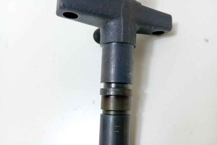 Injector 2.8 td 483Z484410 Mitsubishi Pajero a 3-a generatie (facelif