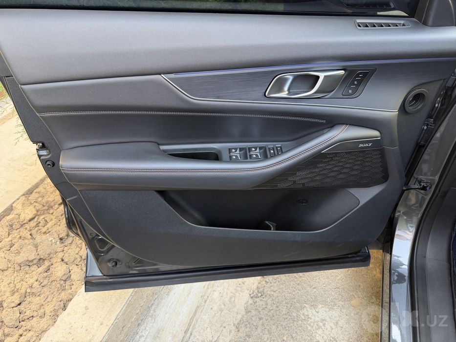 Changan UNI K  AWD FULL POZITSA 2 L Turbo benzin!
