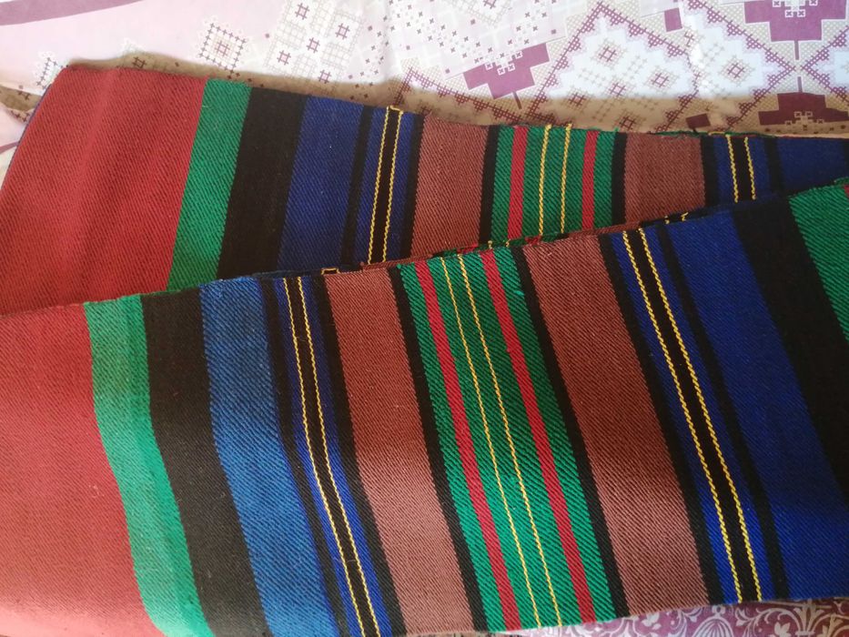 Ръчно тъкан плат