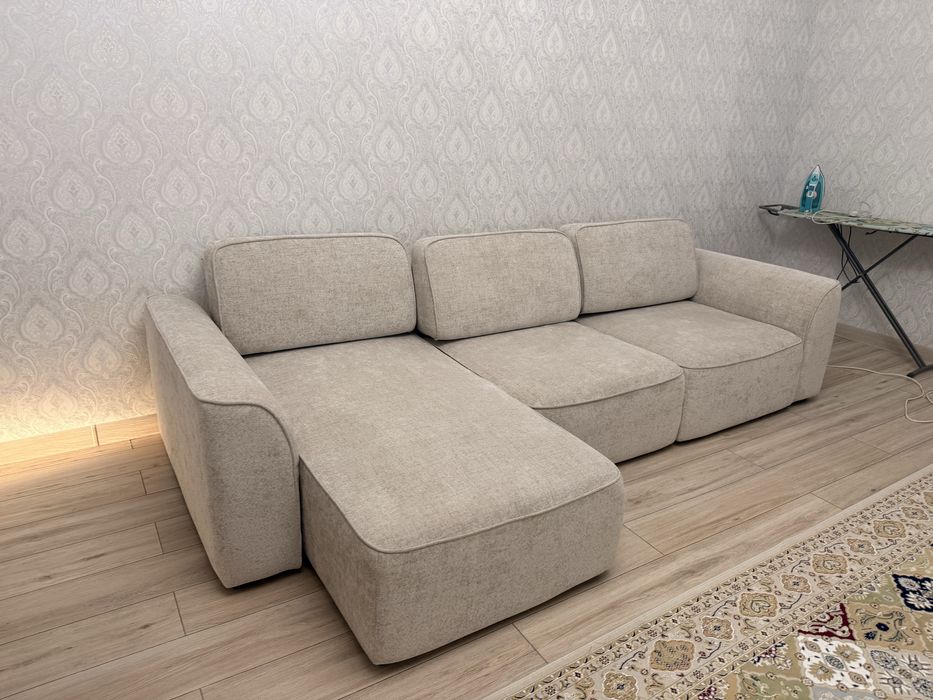 Продам диван россиский