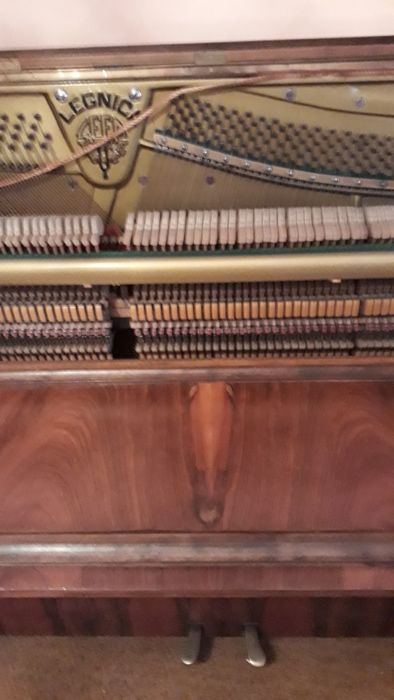 Пианино "LEGNICA" Польша