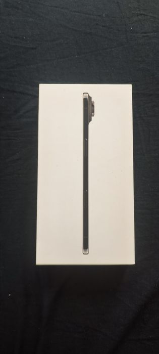 iPhone air 256GB Space Black (Неразпечатан)