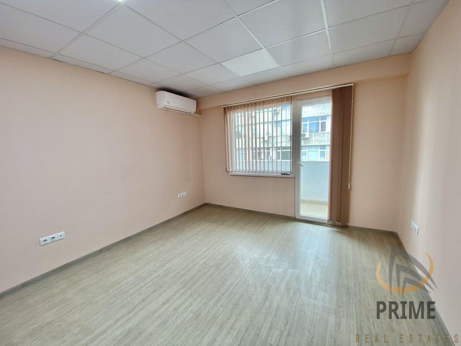 Продава се Многостаен апартамент в Бургас, Възраждане - 98 кв.м за 1419 €/кв.м - Снимка #3