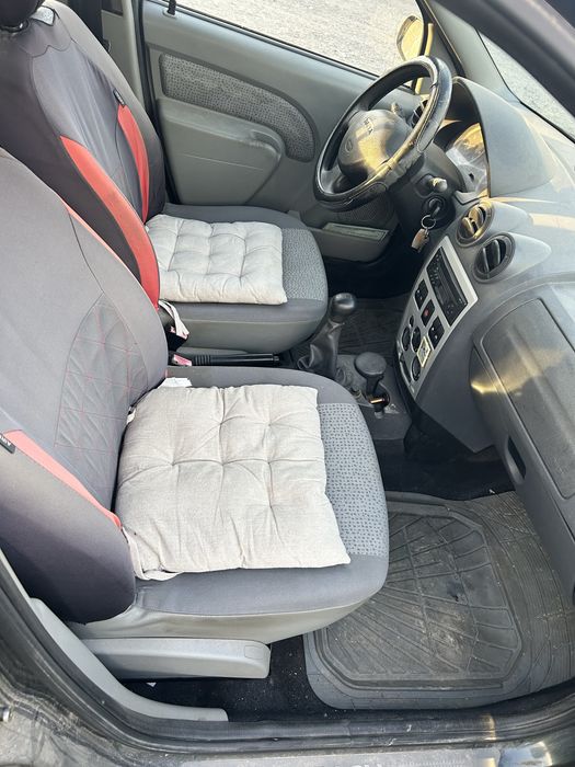Dacia Logan 1.6 benzină Ambition