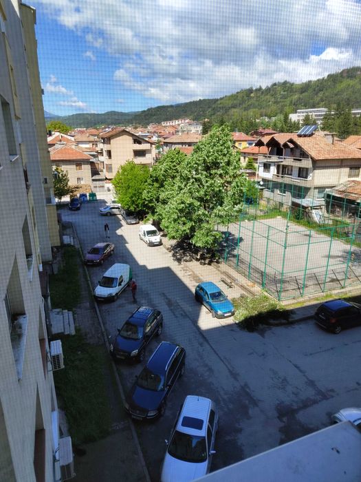 Продава се Тристаен апартамент в Разлог - 90 кв.м за 800 €/кв.м - Снимка #1