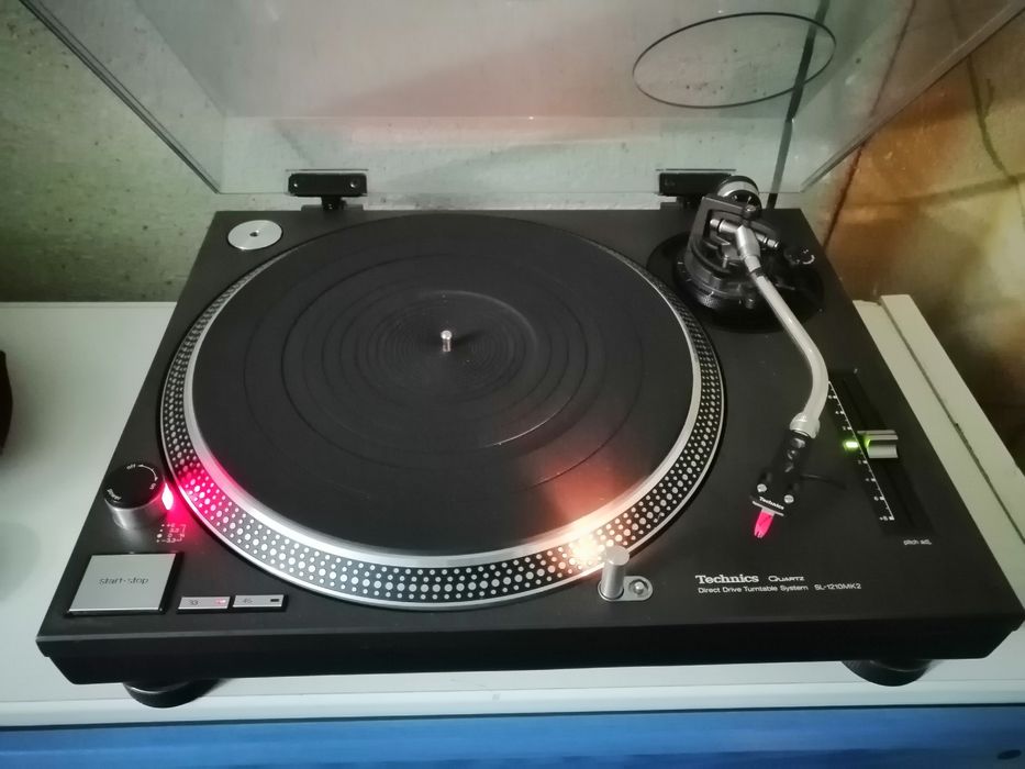 Technics SL 1210 mk2