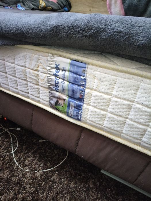 Canapea extensibila cu lada depozitare 120x180