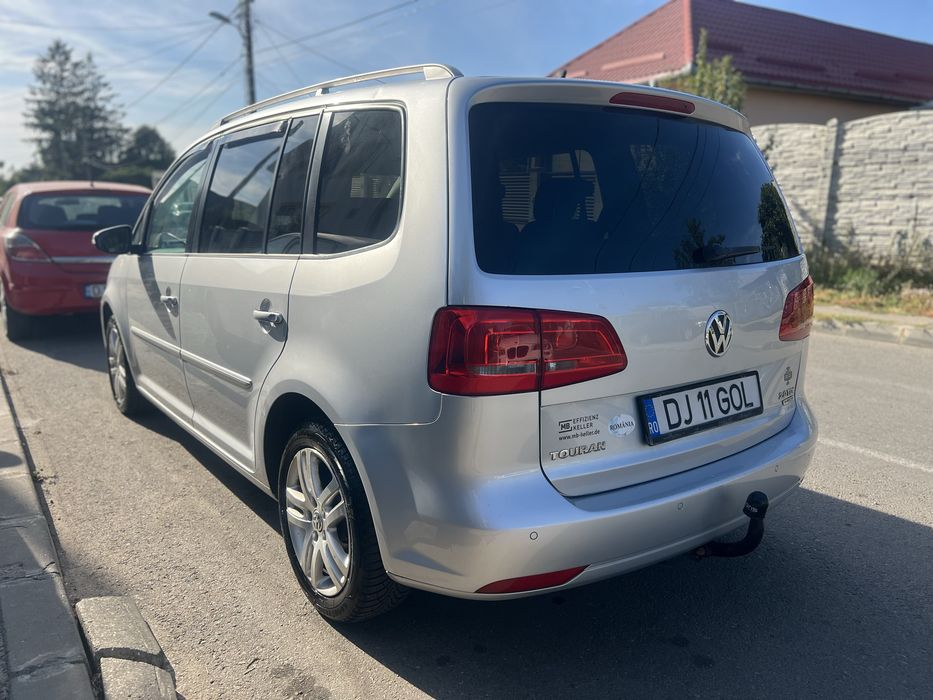 VOLKSWAGEN Touran 2013 — imagine 5