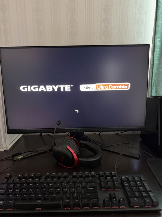 Продам компьютер и аксессуары