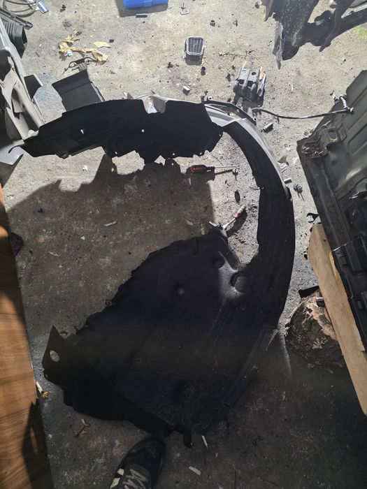 Подкалник ляв за BMW F10 f11