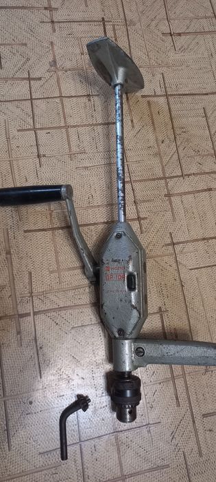 Дрель ручная 2х скоростная