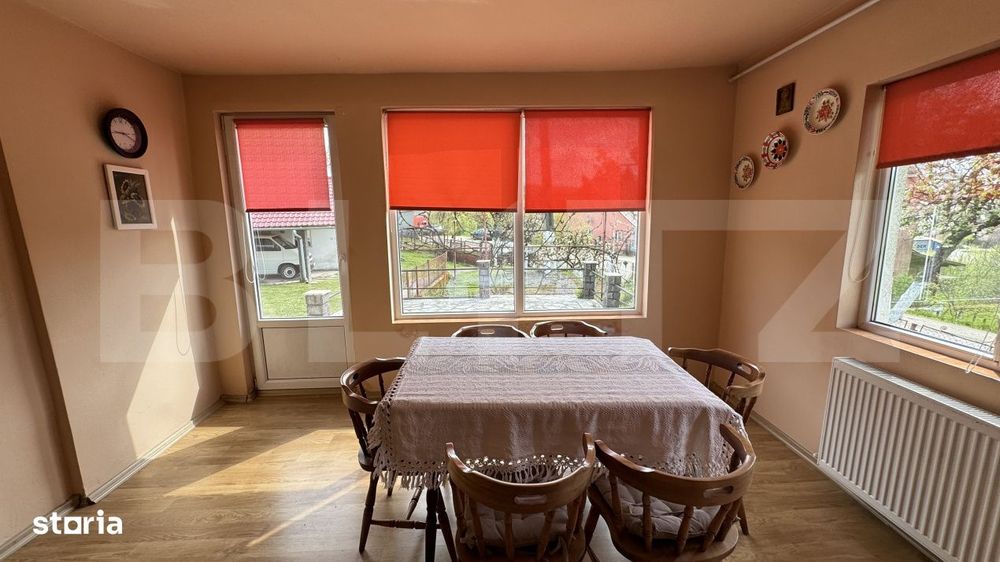 Casa de vanzare, in Sigmir si 10 ari de teren