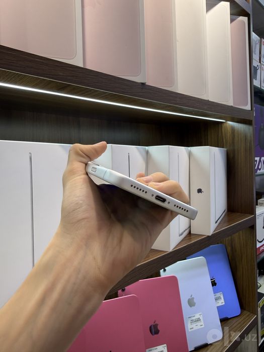 iphone 17 pro max naxtka va nasiya savdoga